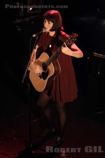 TINY RUINS - 2013-03-21 - PARIS - La Cigale - 